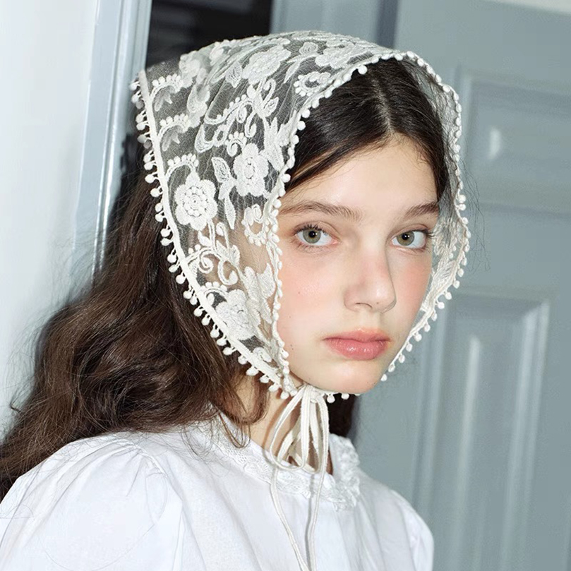 White Woven Floral Lace Hair S - огляд і ціна Photography Triangle